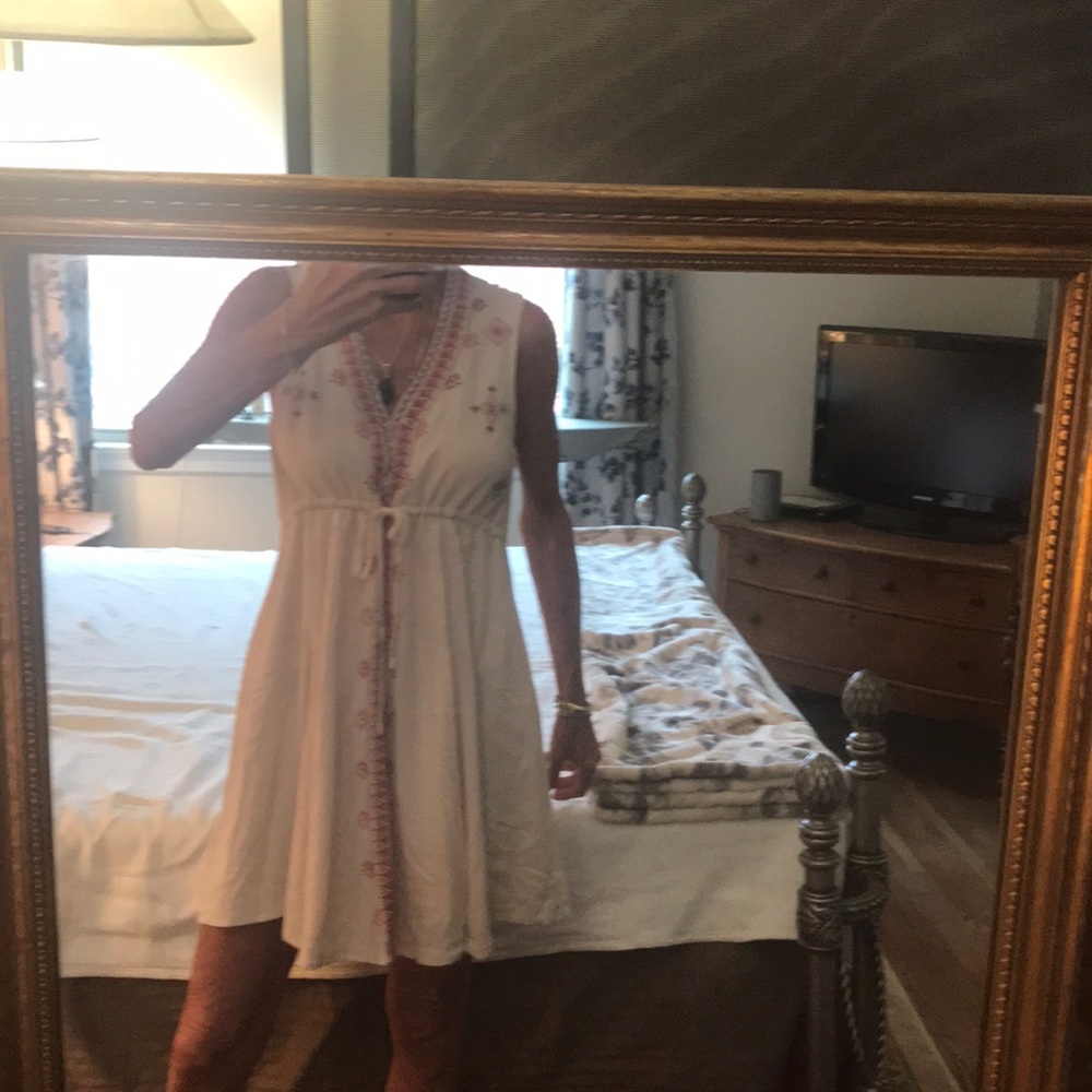 Women’s dresses